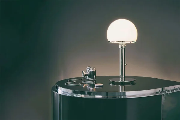 100 Jahre Wagenfeld Leuchte